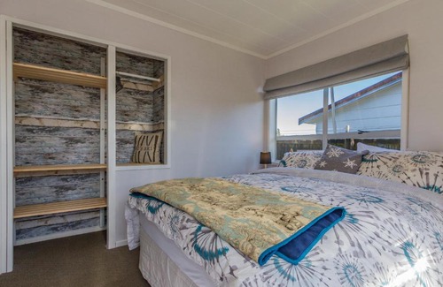 Ohakune House | Snowdrop Cottage - Ohakune Holiday Home