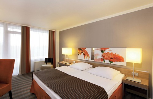 Nied Hotel | SOALTEE HOTEL by Trip Inn Frankfurt Messe