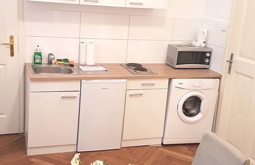 Innere Stadt Apartment | Sobieski Apartments St. Stephen Cathedral