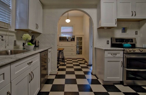 Oak Lawn House | SoCozyBlue Suite Oak Lawn/Uptown