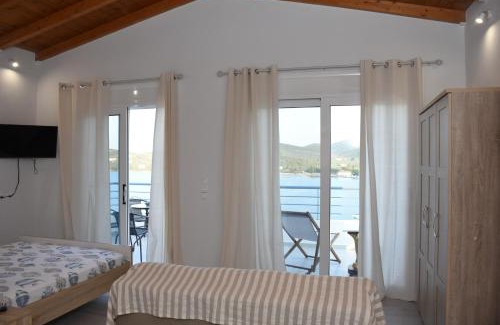 Pella Region Apartment | Sofia's view