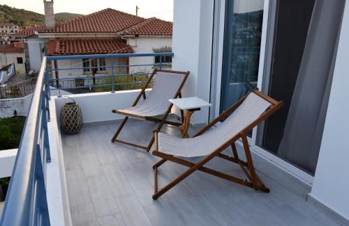 Pella Region Apartment | Sofia's view
