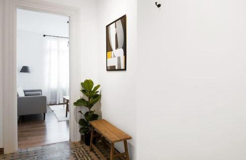 Thessaloniki City Centre Apartment | Sofia Sunshine Serenity