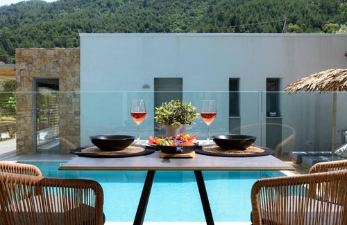 Chrisi Akti Apartment | Soho Exclusive Suites