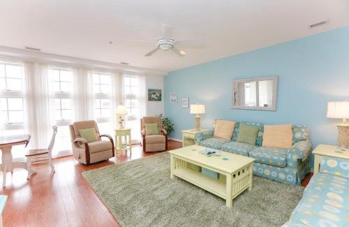 Sandbridge House | Sojourn Beach Haven Sleeps 7 with Pool near Beach