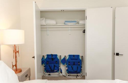 East Ocean View Apartment | Sojourn's Harborage Jellyfish Suite Near Beach