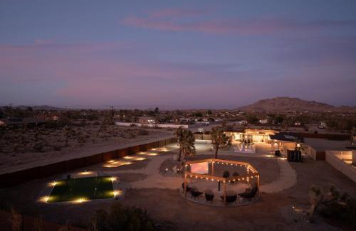 Yucca Valley House | Sol e Cielo Casa Una by Fieldtrip