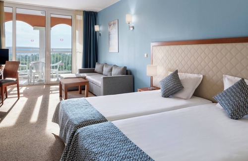 Obzor Hotel | Sol Luna Bay Resort