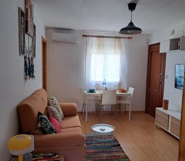 Jaen Apartment | Sol y Olivos Apartamentos de 1 o 2 dormitorios en el centro de Jaén