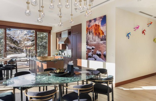 Vail Cabin | Solaris Vail Luxurious Penthouse with Wraparound Terrace and Mountain Views, 2AS