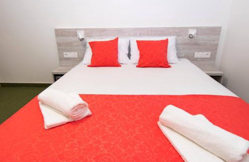 Malacky Hotel | Solid Gold Garni Hotel