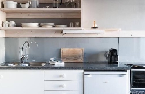 Ballstad Hotel | Solsiden Brygge