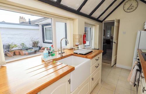 Whitehaven House | SOLWAY VIEW, family friendly, with a garden in Whitehaven