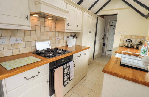 Whitehaven House | SOLWAY VIEW, family friendly, with a garden in Whitehaven