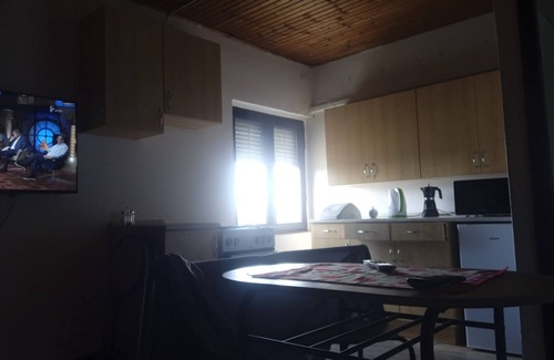 Tuskevar House | Somló hegy közelében,panorámával,M8 főút mellett,található a Szilasi Vendégház.
