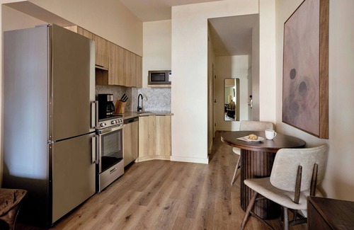 St. Lawrence Apartment | Sonder by Marriott Bonvoy The Nealon Apartments