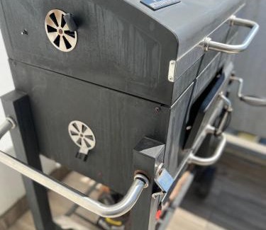 Am Homburg Apartment | Sonnenblick Balkon Apt Netflix