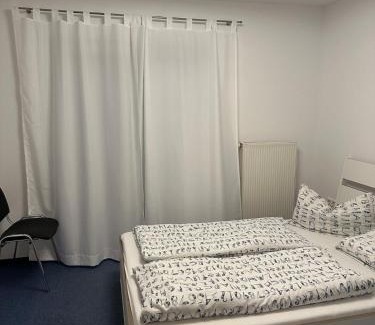 Eisingen Apartment | Sonnenlage - Ferienwohnung nahe Pforzheim-Karlsruhe - 7 Minuten zur A8