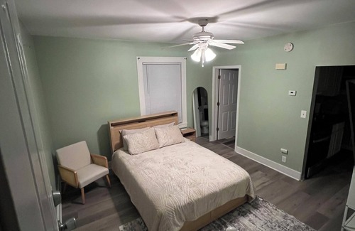 Forestview Apartment | Soothing studio with AC/Heat in charming Hammond