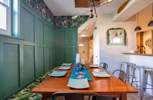 Mount Washington House | Sophisticated Elegance in Pghs Most Scenic Locale