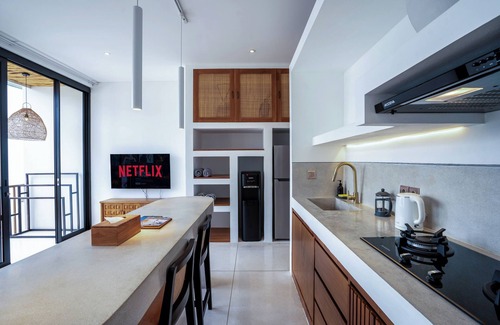 Pererenan Apartment | Sore Suites at Pererenan by Betterplace