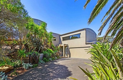 Sorrento House | Sorrento Utopia | Spacious, Private, Beach Escape