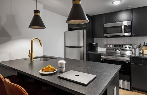 Old City Apartment | Sosuite at The Loxley - Old City
