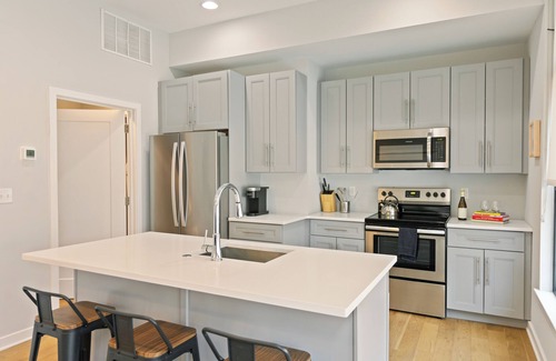 Old City Apartment | Sosuite at The Vine - Old City