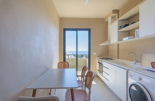 Batroun Apartment | Soukside Haven 3BR 24/7 Electricity