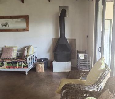Zenzani Cabin | Sounds in Silence - Misty Forest Garden
