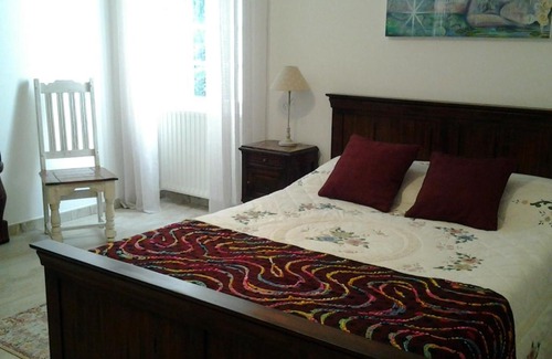 Montagudet Bed & Breakfast | Sous les Arbres, Lieu dit Cassagnal