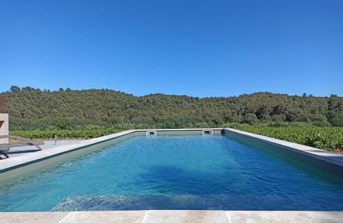 La Londe-les-Maures Bed & Breakfast | Sous Les Pins gîtes et chambres d'hôtes