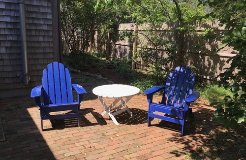 Nantucket Town House | South Shore Central - September at last! Empty beaches, warm waters!