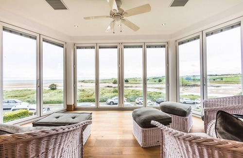Alnmouth Apartment | South View House