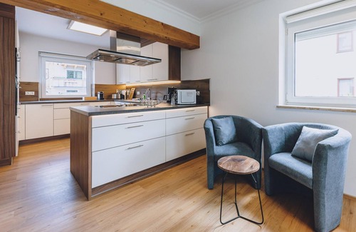 Schuttdorf Apartment | Spa Chalet - Garden Lodge