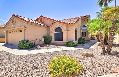 Arrowhead Ranch House | Spa, Covered Patio Upscale Phoenix Oasis!