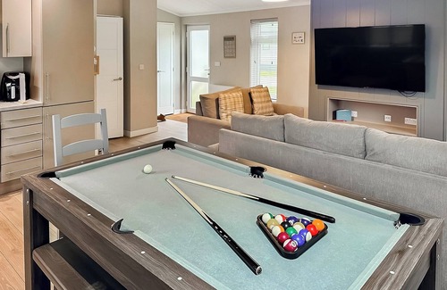 Raywell Ski Chalet | Spa Jubilation (Pet)