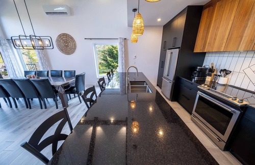 Lac-Etchemin Ski Chalet | Spa & Lake Access - Chalet la Barque du Bonheur