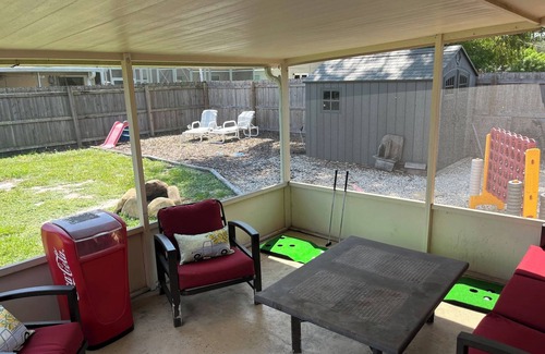 Port Saint John House | Space Coast Retreat: Large Fenced yard, Pool Table, Mrs. Pac Man + Massage Chair