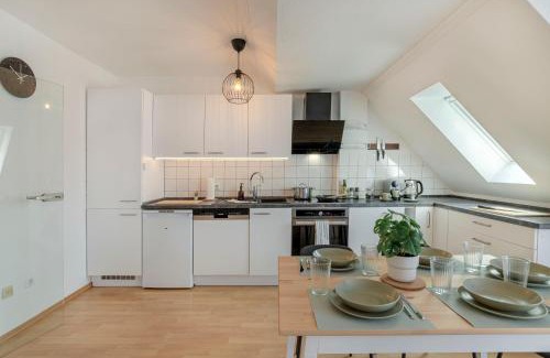 Grevenbroich Apartment | SpaceStays Five Comfort Studio