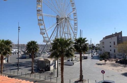 Cap d'Agde Apartment | Spacieux T3 avec piscine et parking près du port - FR-1-607-10