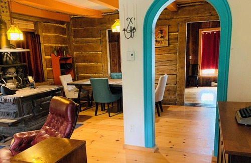 Saint-Andre-d'Argenteuil Ski Chalet | Spacious Chalet for rent in the Laurentia s, one hour from Montreal. Sleeps 4.