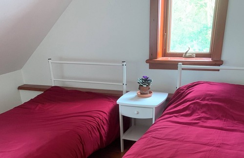 Saint-Andre-d'Argenteuil Ski Chalet | Spacious Chalet for rent in the Laurentia s, one hour from Montreal. Sleeps 4.