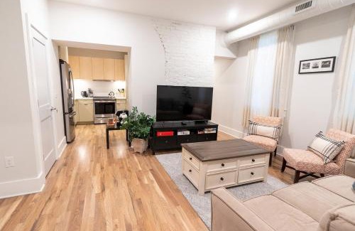 Central Business District Apartment | Spacious 2 bed 2 bath Downtown OTR condo minutes walk to the Reds Bengals stadium & more!