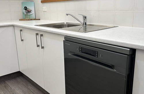Young Apartment | Spacious 2 bedroom unit ideal for families