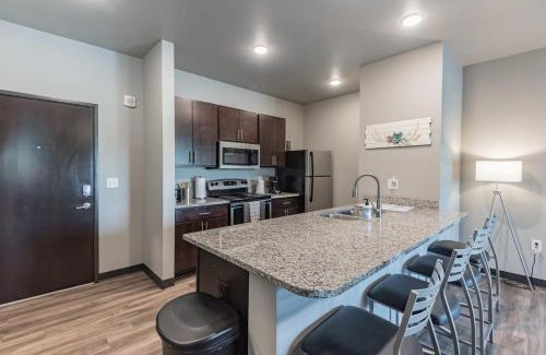 Ames Apartment | Spacious 2BR Suite Plus Patio Near Iowa State