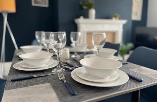 Blyth Apartment | Spacious 3 Bdrm Close To Beach