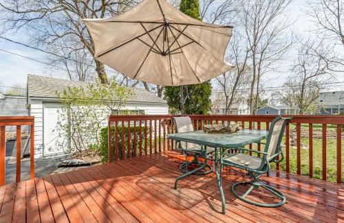 Crystal Apartment | Spacious 3-Bed Loft Home, Private Deck & Fire Pit