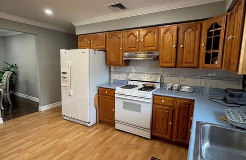 Alden Manor Apartment | Spacious 3 bed unit in the heart of Elmont. Fully renovated with new furniture.