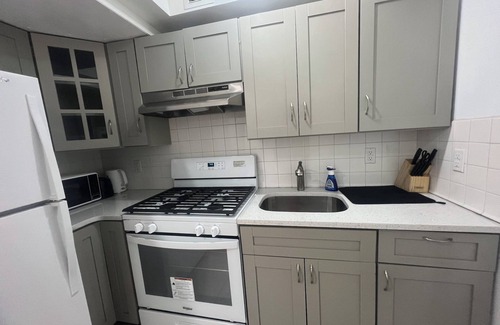 Valley Stream Apartment | Spacious 3-bedroom apartment